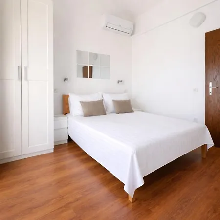 Appartement Seaside House - Sunbeds - Free Parking Marusici (Split-Dalmatia)
