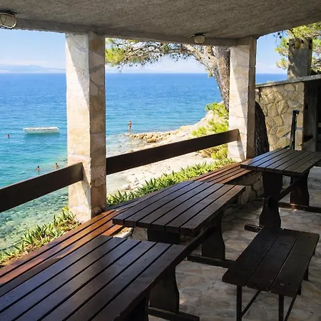 Seaside House - Sunbeds - Free Parking * Marusici (Split-Dalmatia)