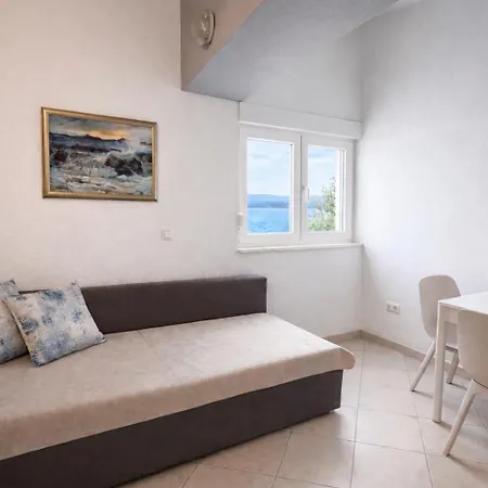 Seaside House - Sunbeds - Free Parking Appartement *